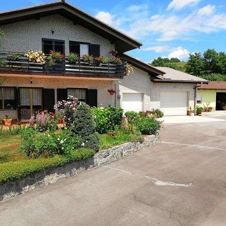 Appartamento Deno Podgrad  Esterno foto