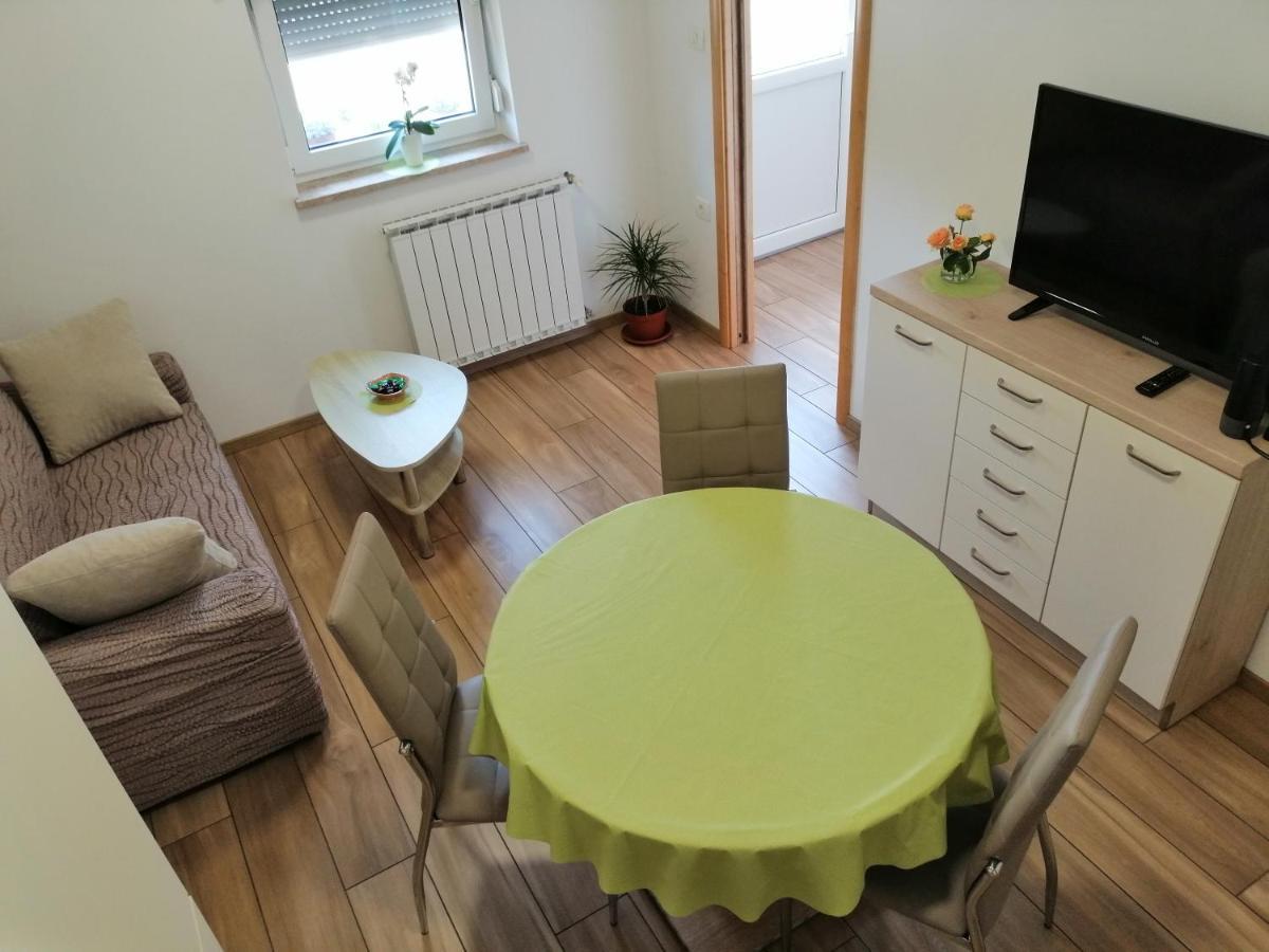 Appartamento Deno Podgrad  Esterno foto